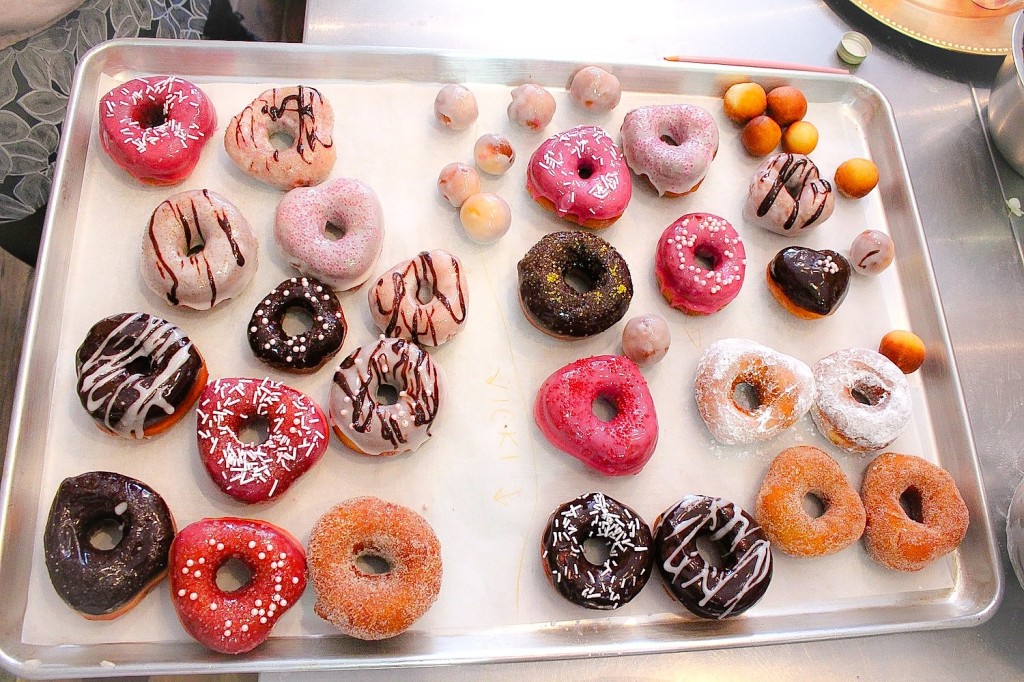 glitter donuts glitter doughnuts pink the town 7