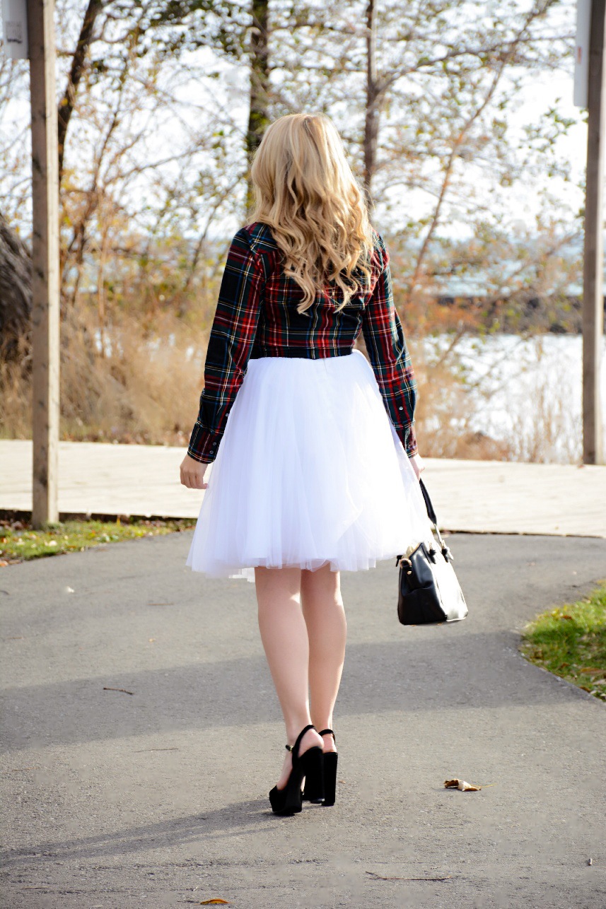 tulle skirt plaid shirt